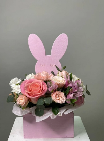 Цветочный зайчик от интернет-магазина цветов в 
