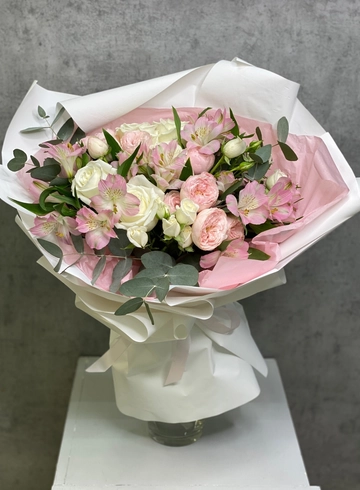 Большой нежный букет Анастасия от интернет-магазина цветов в 