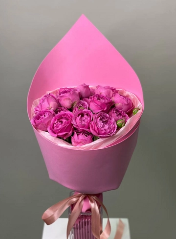 Яркий розовый букет из пион роз от интернет-магазина цветов в 