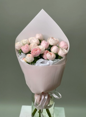 Букет из пионовидных роз от интернет-магазина цветов в 