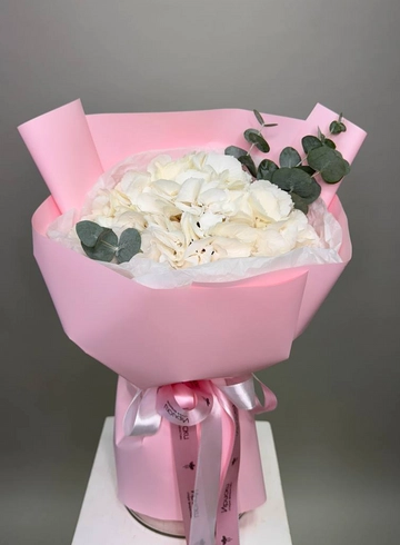 Букет белая гортензия от интернет-магазина цветов в 