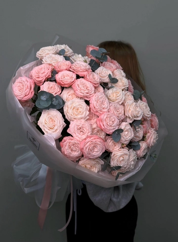 Букет микс из кустовых роз от интернет-магазина цветов в 